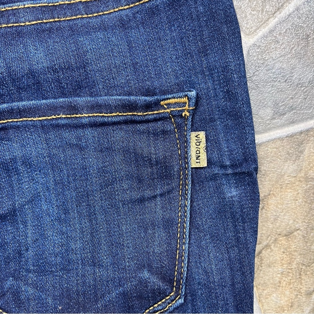 Vibrant MIU Button Fly High Waist Skinny Jeans - Picture 4 of 10